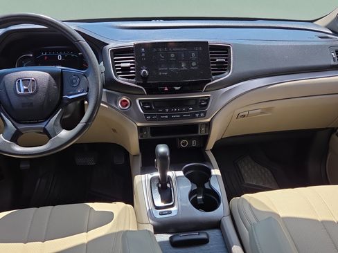 Used 2019 Honda Pilot EX image 12