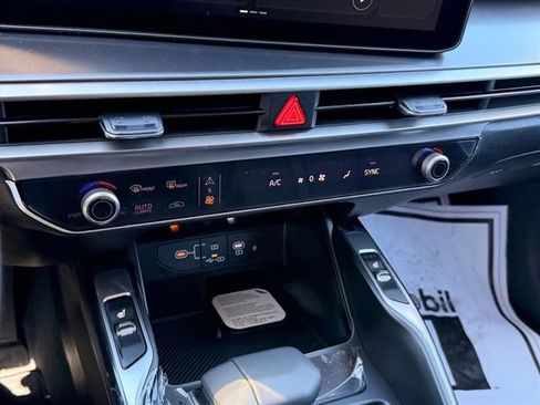 New 2026 Kia Sorento EX AWD/4WD image 24