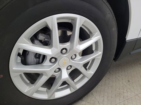 Used 2022 Chevrolet Equinox LT image 31