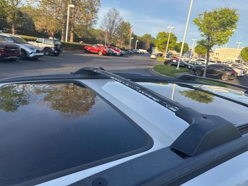 Used 2017 Chevrolet Traverse Premier image 10