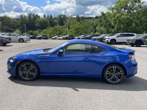 Used 2016 Subaru BRZ Limited w/ Popular Package #6A RWD image 2