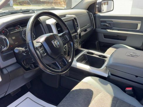Used 2019 RAM 1500 Big Horn AWD/4WD image 9