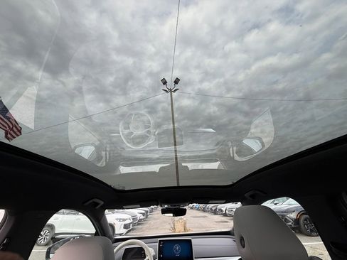 Used 2021 Volkswagen ID.4 1st Edition image 21