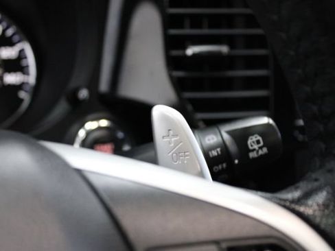 Used 2014 Mitsubishi Outlander GT AWD/4WD image 21