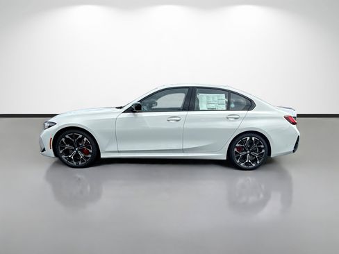 New 2026 BMW 330i Sedan w/ M Sport Package RWD image 6