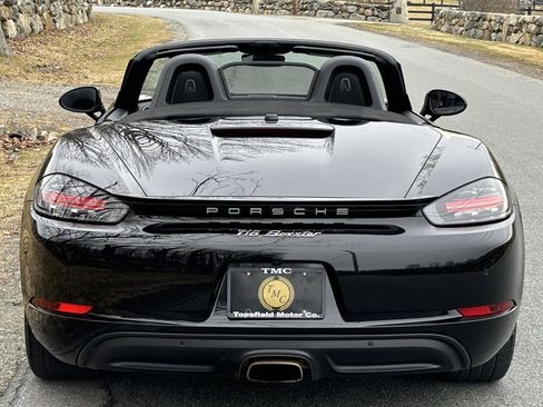 Used 2018 Porsche 718 Boxster image 24
