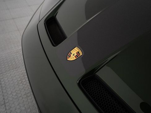 Used 2026 Porsche 911 GT3 RWD image 10