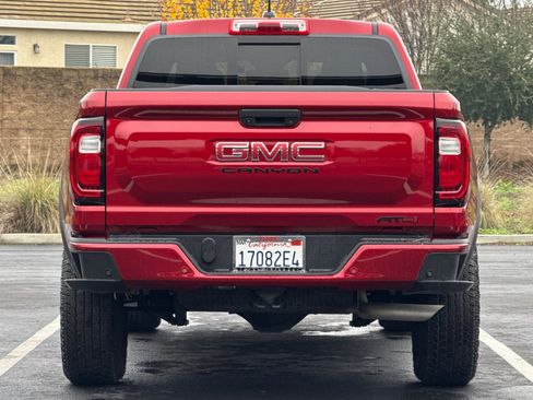 Used 2024 GMC Canyon AT4 w/ Technology Package image 6