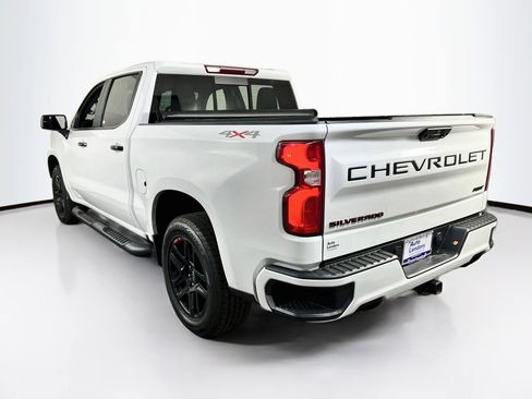 Used 2023 Chevrolet Silverado 1500 RST w/ Redline Edition AWD/4WD image 7