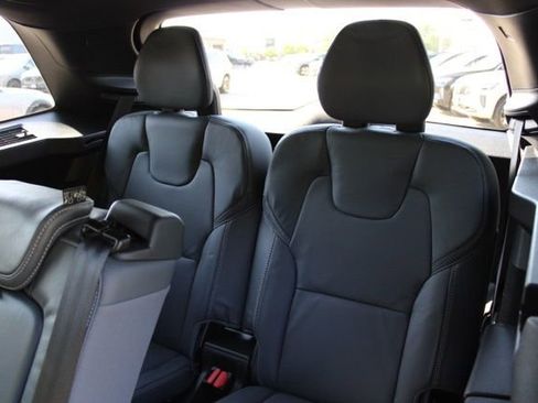 Certified 2024 Volvo XC90 T8 Ultimate AWD/4WD image 26