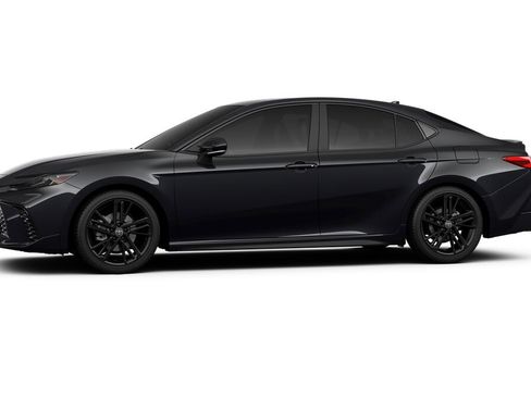 Used 2026 Toyota Camry Hybrid FWD image 3