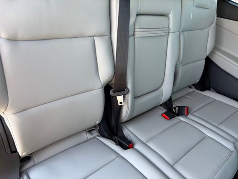 New 2026 Ford Explorer Active w/ Active Comfort Package image 18