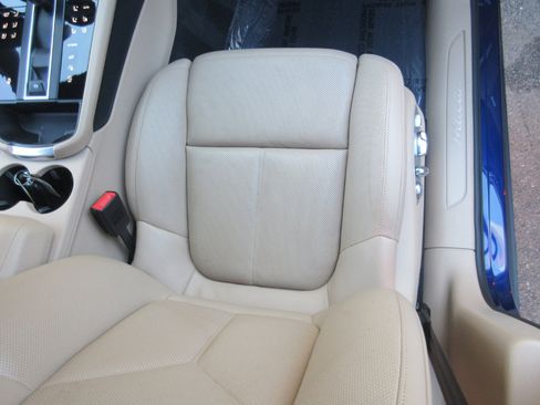 Used 2024 Porsche Macan image 26