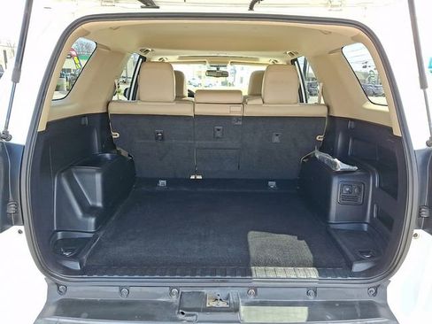 Used 2016 Toyota 4Runner SR5 Premium image 30