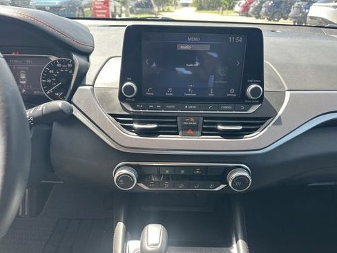 Used 2023 Nissan Altima 2.5 SR FWD image 20