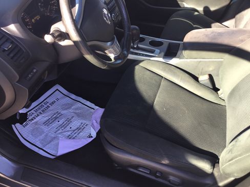 Used 2015 Nissan Altima 2.5 SV image 7