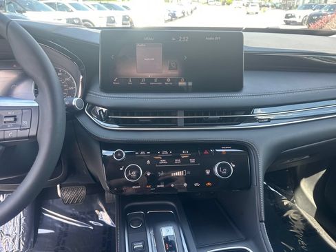 Certified 2024 INFINITI QX60 Pure FWD image 25