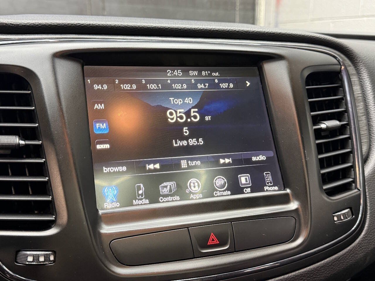 Used 2016 Chrysler 200 S w/ Comfort Group AWD/4WD image 18
