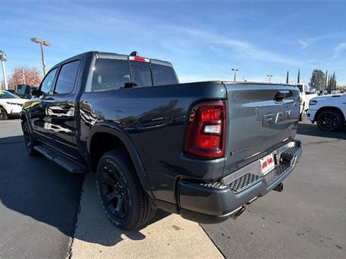 New 2026 RAM 1500 4x4 Crew Cab image 6