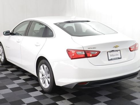 Used 2023 Chevrolet Malibu LT FWD image 15