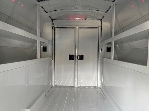 New 2025 GMC Savana 3500 w/ Power Convenience Package RWD image 7