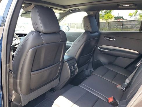 Used 2019 Cadillac XT4 Premium Luxury w/ Driver Awareness Package image 17