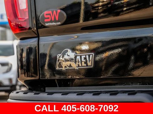 Used 2024 GMC Sierra 1500 AT4X w/ AT4X AEV Edition AWD/4WD image 15