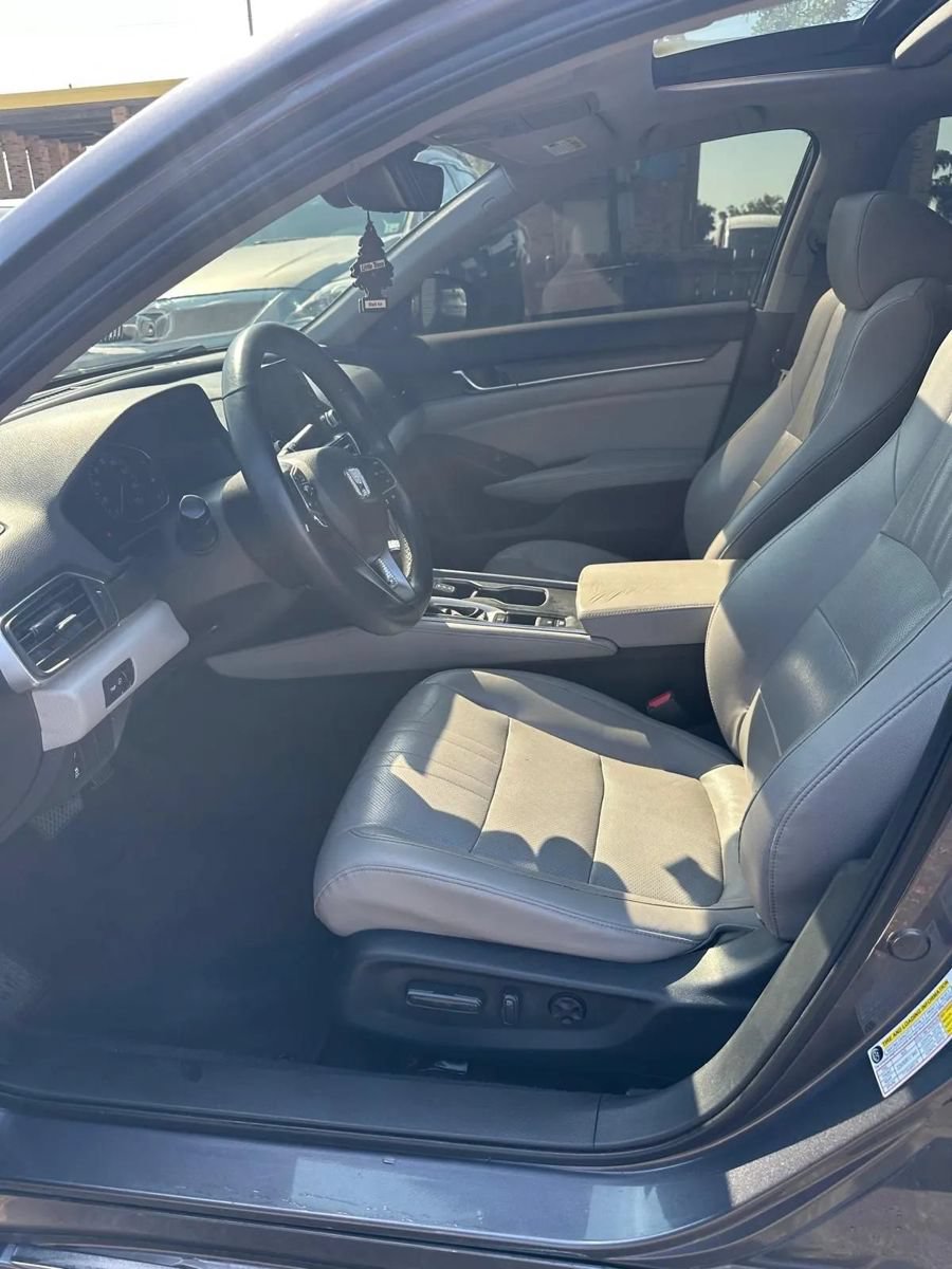 Used 2018 Honda Accord EX-L image 18