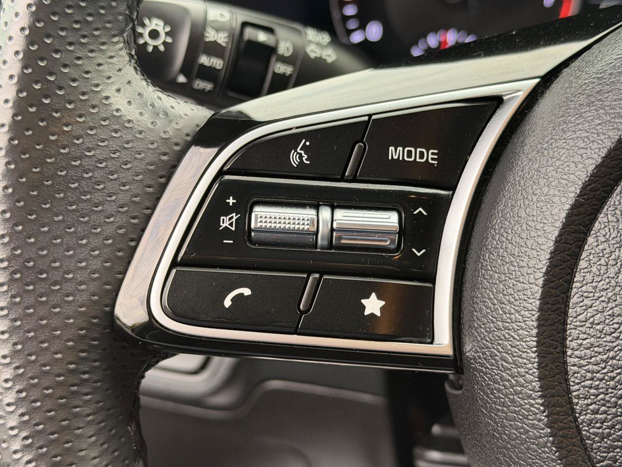 Used 2023 Kia Forte GT-Line w/ GT-Line Technology Package FWD image 30