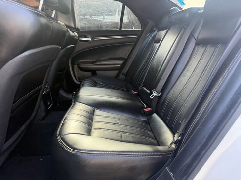 Used 2021 Chrysler 300 S w/ S Model Appearance Package RWD image 13