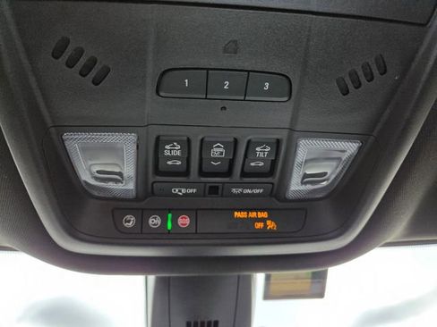 Used 2023 Buick Enclave Avenir w/ Avenir Technology Package image 35