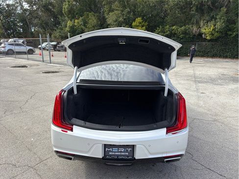 Used 2019 Cadillac XTS Luxury image 48