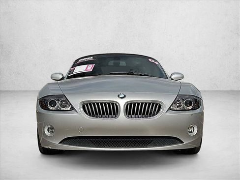 Used 2004 BMW Z4 3.0i RWD image 2