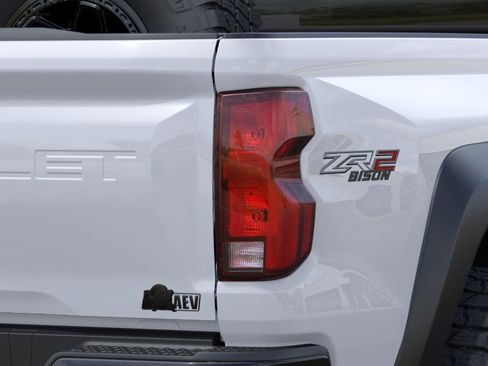 New 2026 Chevrolet Colorado ZR2 w/ ZR2 Bison Edition image 21