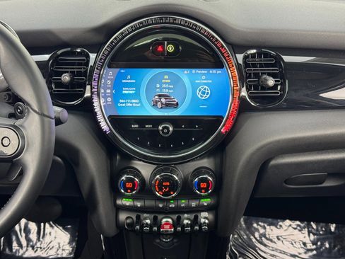 Used 2023 MINI Cooper S image 22