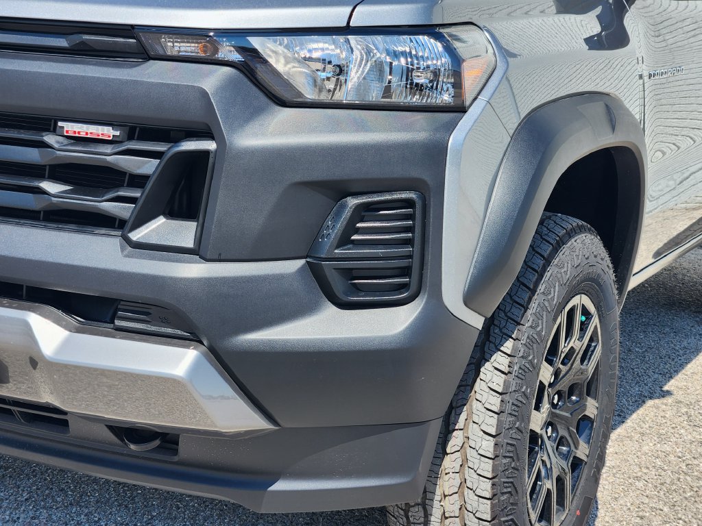 New 2026 Chevrolet Colorado Trail Boss AWD/4WD image 6