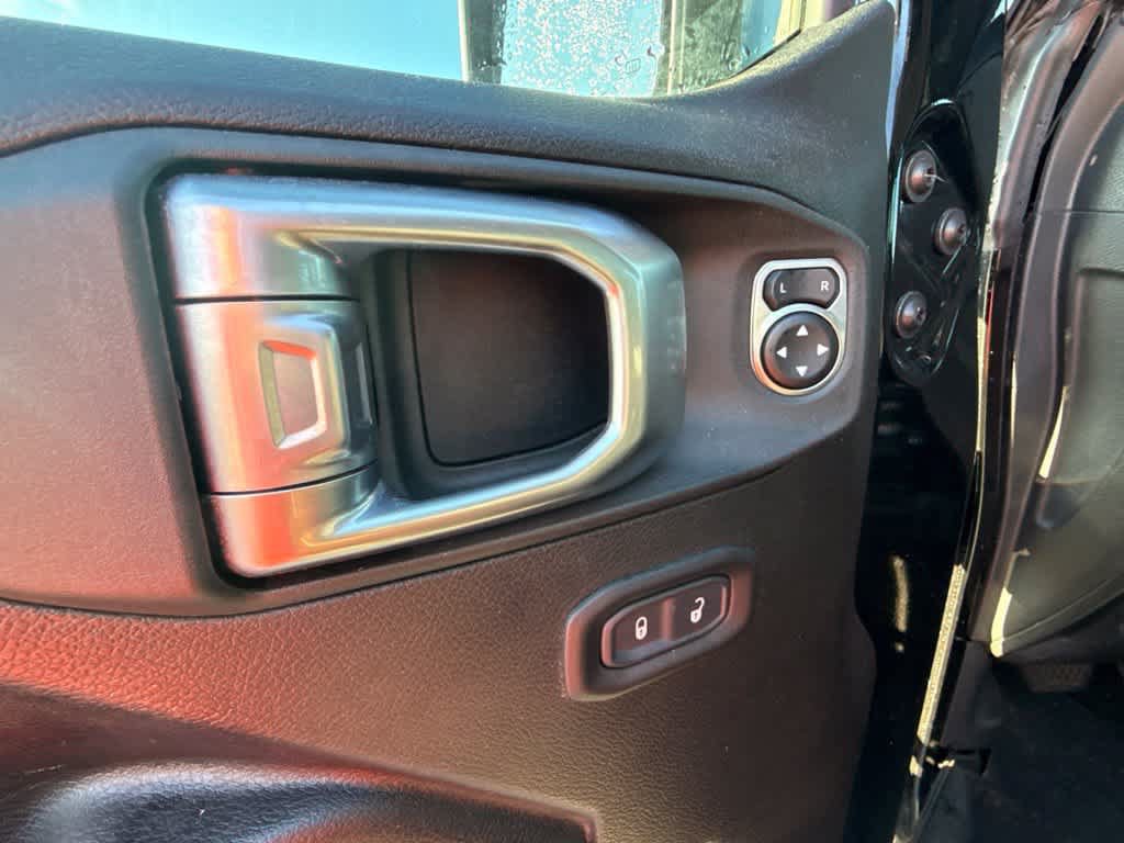 Used 2022 Jeep Wrangler Unlimited Sport AWD/4WD image 15