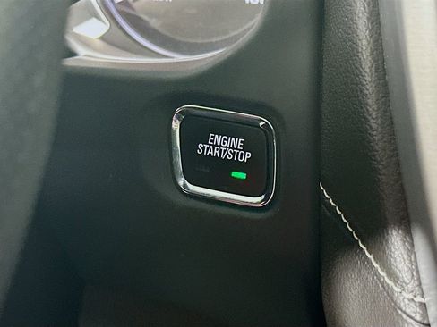 Used 2023 GMC Acadia SLE w/ Driver Convenience Package image 20