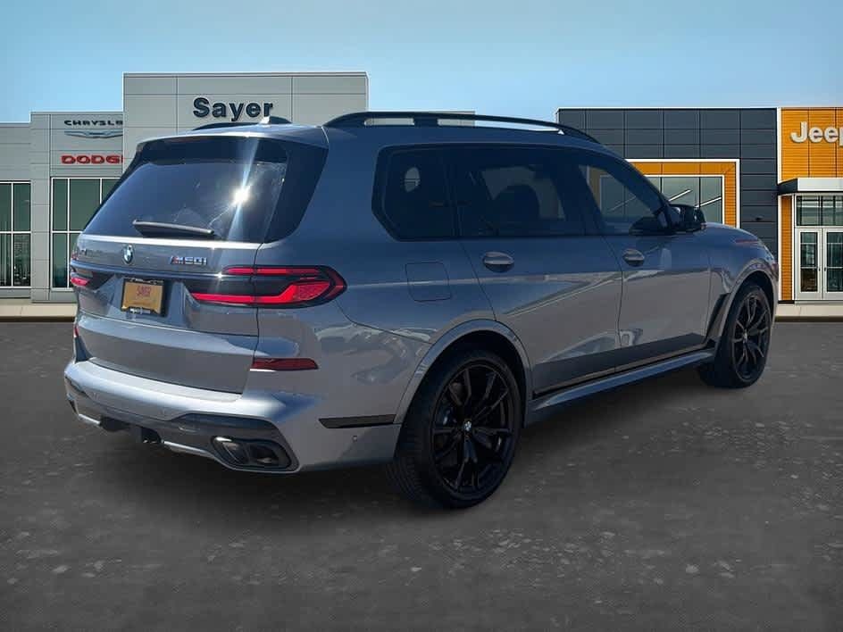 Used 2025 BMW X7 M60i w/ Executive Package AWD/4WD image 7