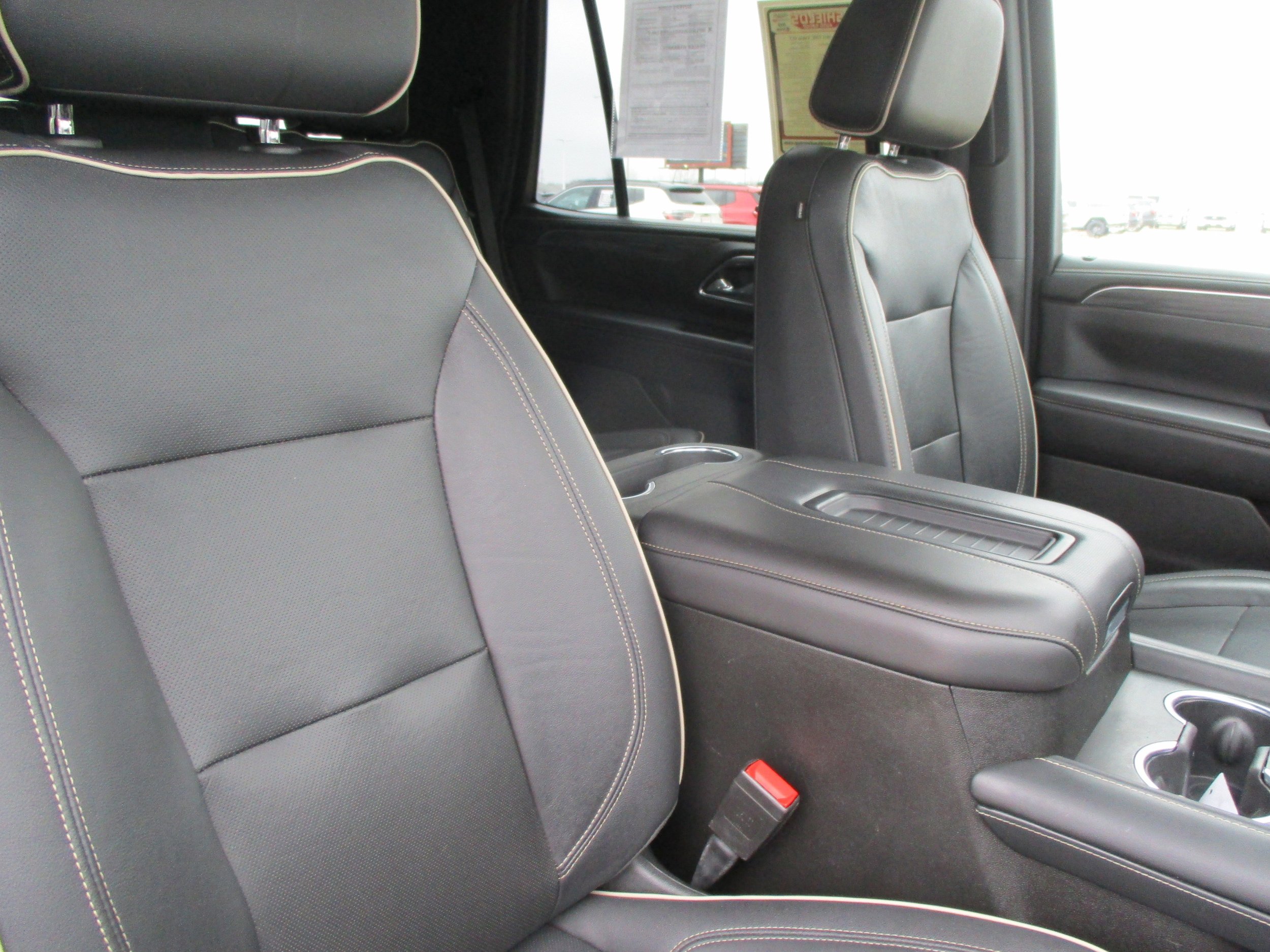 Used 2021 GMC Yukon SLT RWD image 41