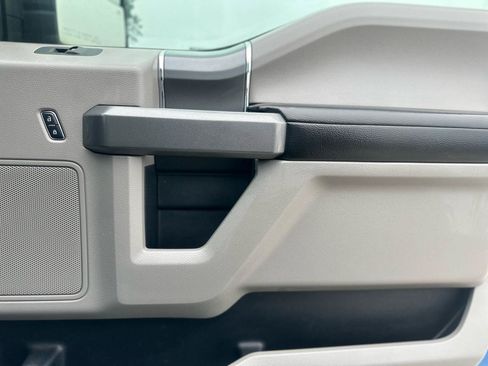 Used 2015 Ford F150 XLT w/ Equipment Group 301A Mid RWD image 19