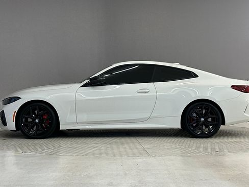 Used 2025 BMW M440i Coupe w/ Shadowloine Package RWD image 2