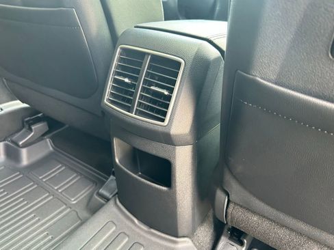 Used 2026 Kia Sportage SX image 46