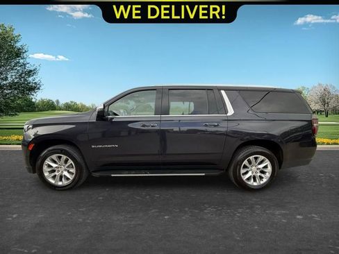 Used 2024 Chevrolet Suburban Premier AWD/4WD image 2