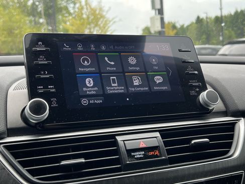 Used 2021 Honda Accord Touring image 25
