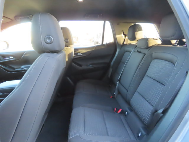 Used 2026 Chevrolet Equinox LT AWD/4WD image 22