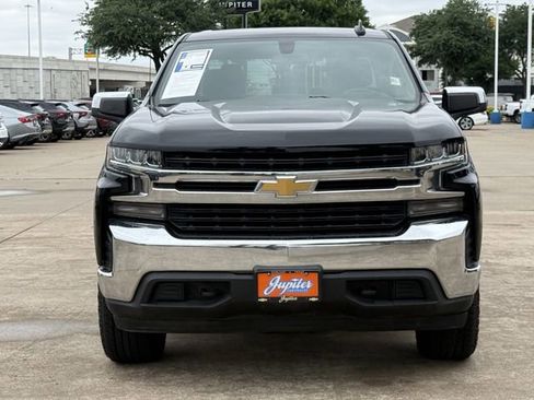 Used 2022 Chevrolet Silverado 1500 LT AWD/4WD image 9