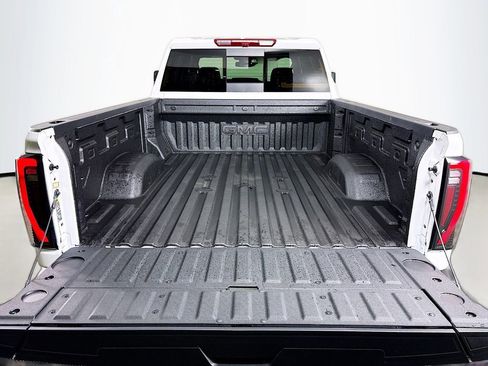New 2026 GMC Sierra 2500 AT4 AWD/4WD image 27