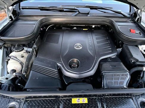Used 2024 Mercedes-Benz GLE 450 4MATIC image 31
