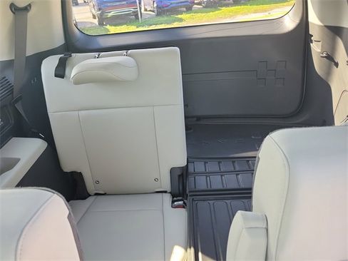 New 2026 Hyundai Santa Fe Calligraphy image 12